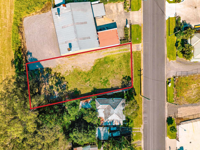 28 Hamilton Street Dapto NSW 2530 28 Hamilton Street Dapto NSW 2530