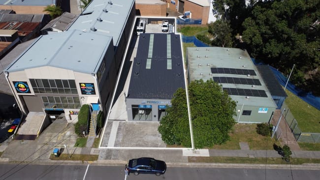 49 Winbourne Road Brookvale NSW 2100 49 Winbourne Road Brookvale NSW 2100