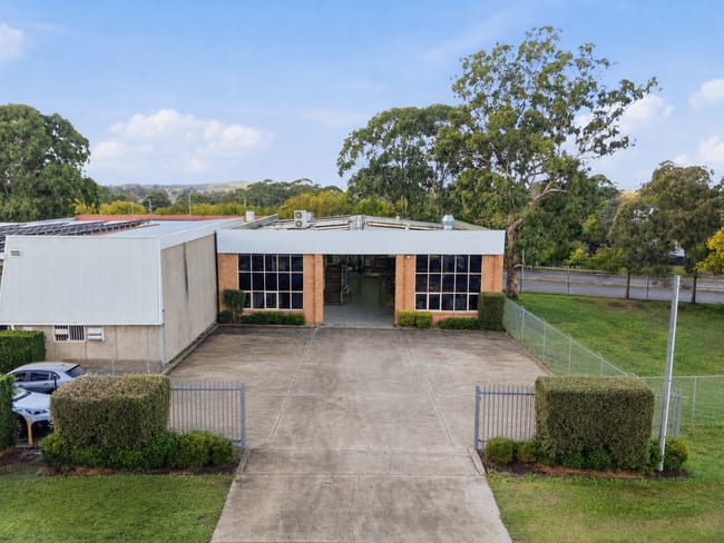 16 Ironbark Avenue Camden NSW 2570