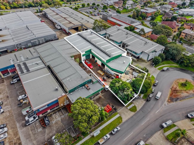 42 Devlan Street Mansfield QLD 4122