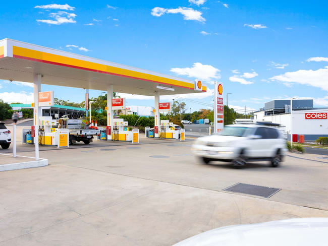 7 Booth Avenue Tannum Sands QLD 4680 7 Booth Avenue Tannum Sands QLD 4680
