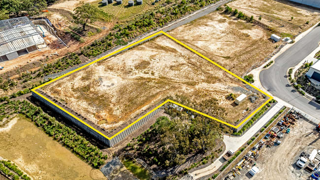 131 Jardine Drive Redland Bay QLD 4165 131 Jardine Drive Redland Bay QLD 4165