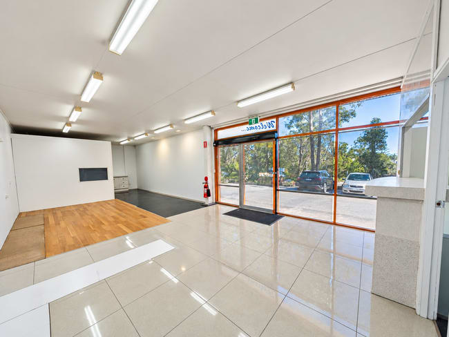 Unit 2/7 Enterprise Drive Berkeley Vale NSW 2261