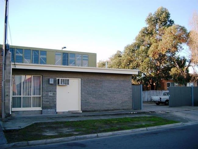 24 Murray Street Henley Beach SA 5022 24 Murray Street Henley Beach SA 5022