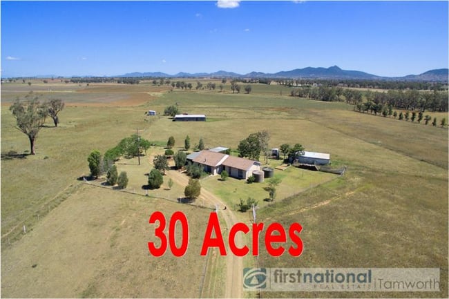 75 Glenara Lane Tamworth NSW 2340 75 Glenara Lane Tamworth NSW 2340