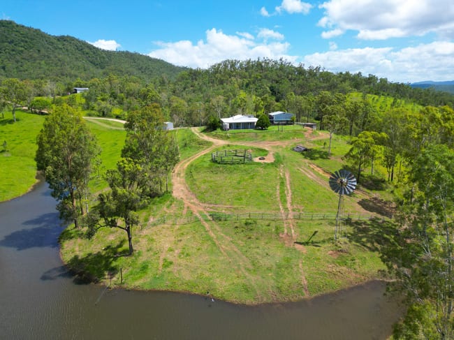 168 Badger Wales Road Mia Mia QLD 4754