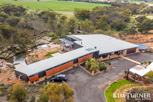 148 Waterfall Road Wilberforce WA 6302 148 Waterfall Road Wilberforce WA 6302