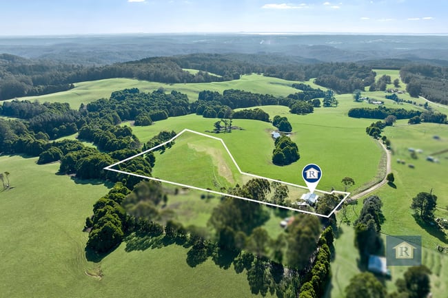 155 Old Colac Road Beech Forest VIC 3237 155 Old Colac Road Beech Forest VIC 3237