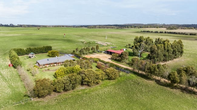 499 Meredith-Mt Mercer Road Meredith VIC 3333 499 Meredith-Mt Mercer Road Meredith VIC 3333