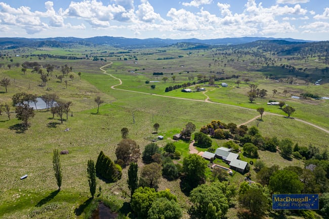 267 Inverinate Road Armidale NSW 2350 267 Inverinate Road Armidale NSW 2350