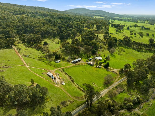 202 Davies Road Warrenbayne VIC 3670 202 Davies Road Warrenbayne VIC 3670