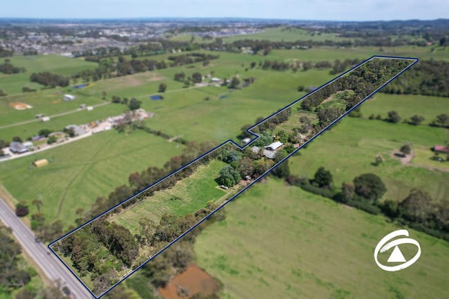 285 Pakenham Road Pakenham VIC 3810 285 Pakenham Road Pakenham VIC 3810