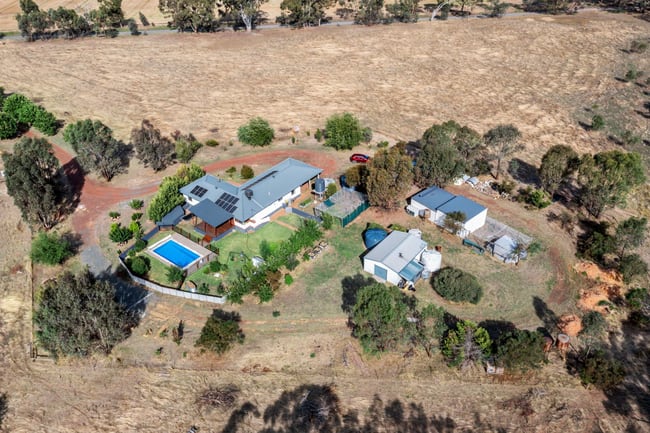 824 Plain Road Cornella VIC 3551 824 Plain Road Cornella VIC 3551