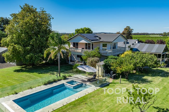 92 Research Road Tanunda SA 5352 92 Research Road Tanunda SA 5352