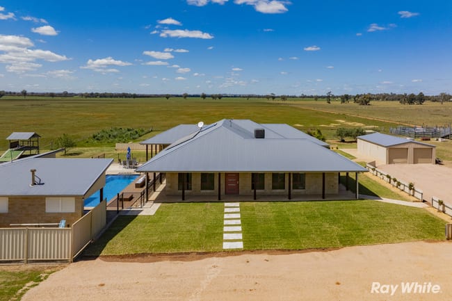 300 Ardlethan Rd Coolamon NSW 2701
