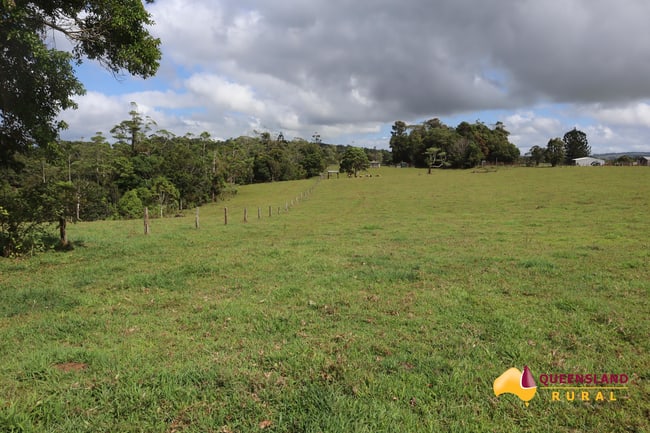Topaz QLD 4885