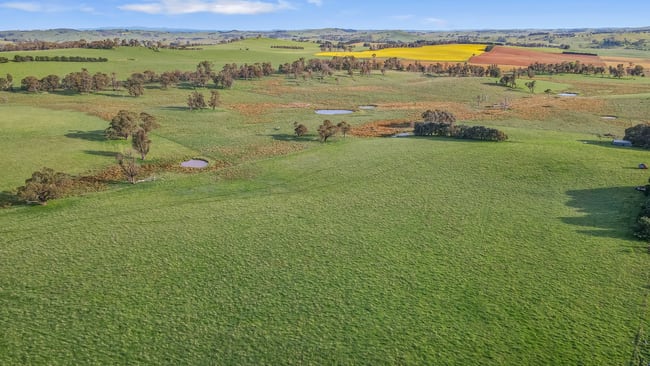 1327 Old Lachlan Road Hobbys Yards NSW 2795 1327 Old Lachlan Road Hobbys Yards NSW 2795