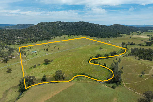 713 Giants Creek Road Giants Creek NSW 2328 713 Giants Creek Road Giants Creek NSW 2328