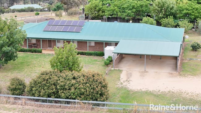 150 Donges Road Young NSW 2594 150 Donges Road Young NSW 2594