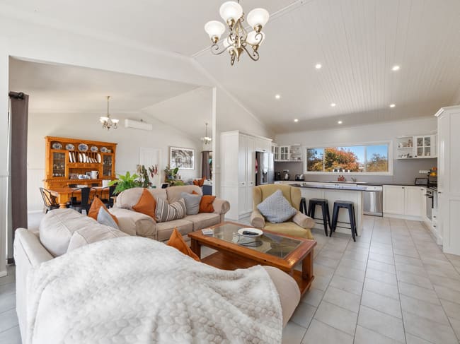 327 Warrens Corner Road Numeralla NSW 2630