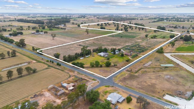 1813 Finlay Road Tongala VIC 3621 1813 Finlay Road Tongala VIC 3621