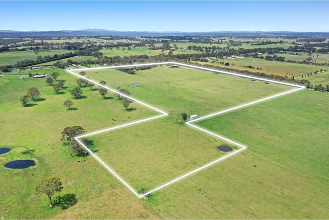 381 Phillips Lane Lucknow VIC 3875 381 Phillips Lane Lucknow VIC 3875
