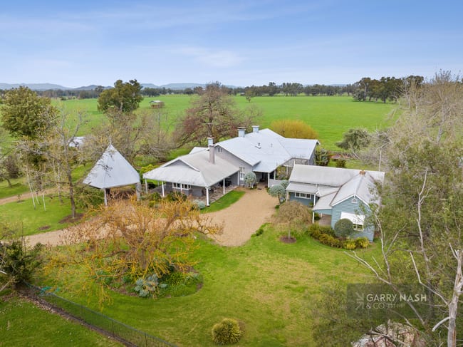 31 Tetleys Lane Oxley VIC 3678