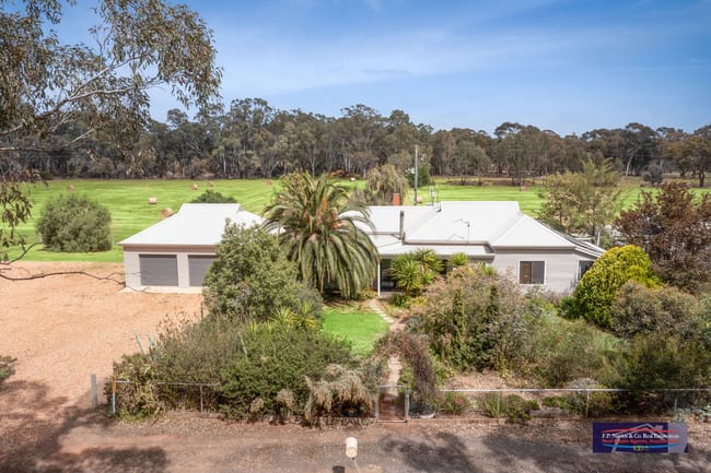 157 Mitchells Lane Llanelly VIC 3551 157 Mitchells Lane Llanelly VIC 3551