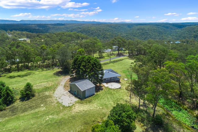 16 Carmichael Place East Kurrajong NSW 2758