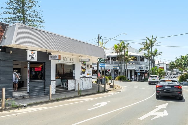 2/8 Jonson Street Byron Bay NSW 2481 2/8 Jonson Street Byron Bay NSW 2481