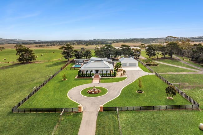 80 Devon Road Barrabool VIC 3221 80 Devon Road Barrabool VIC 3221