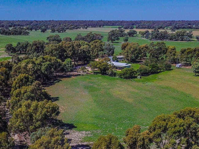 'Selbit', 83 Four Post Road Deniliquin NSW 2710 'Selbit', 83 Four Post Road Deniliquin NSW 2710