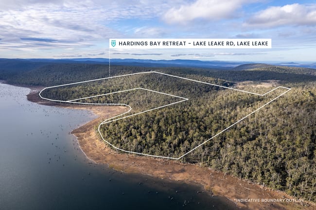 'Hardings Bay Retrea Lake Leake Road Lake Leake TAS 7210