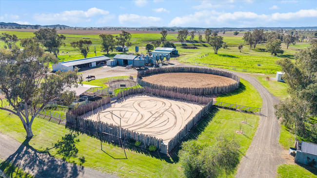 864 Kelsos Lane Tamworth NSW 2340 864 Kelsos Lane Tamworth NSW 2340