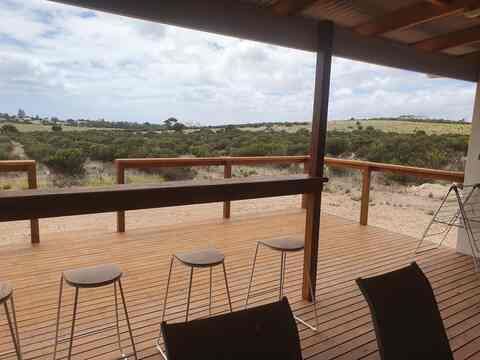 Mount Maria Drive Streaky Bay SA 5680 Mount Maria Drive Streaky Bay SA 5680
