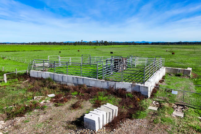 230 Sutherlands Lane Bellimbopinni NSW 2440
