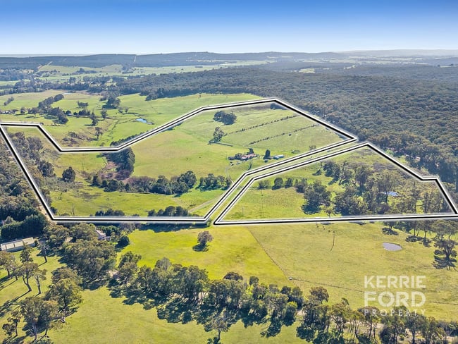 177 Banks Road Gormandale VIC 3873