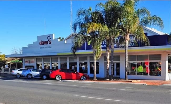 42 Renmark Avenue Renmark SA 5341 42 Renmark Avenue Renmark SA 5341