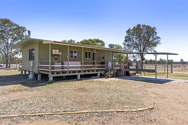 138 Liberator Place Leyburn QLD 4365 138 Liberator Place Leyburn QLD 4365