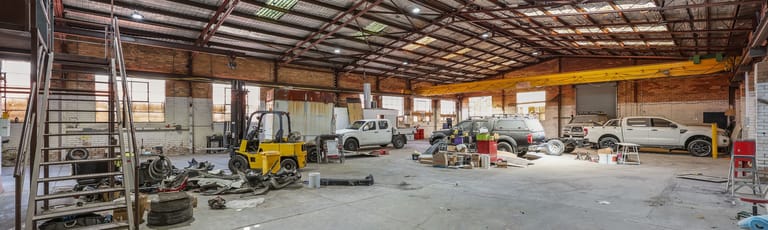 Factory, Warehouse & Industrial commercial property leased at 21 Alex Avenue Moorabbin VIC 3189