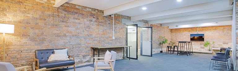 Showrooms / Bulky Goods commercial property for lease at 31 Glenelg Street South Brisbane QLD 4101