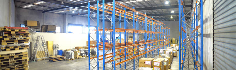 Factory, Warehouse & Industrial commercial property for lease at 33-35 Nealdon Drive Meadowbrook QLD 4131