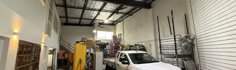 Showrooms / Bulky Goods commercial property for lease at 3/29 Taree Street Burleigh Heads QLD 4220