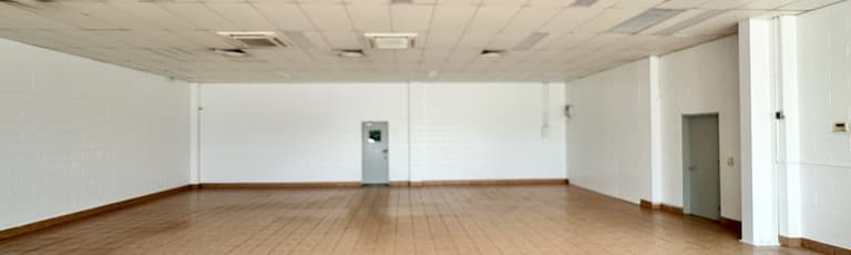 Showrooms / Bulky Goods commercial property for lease at Unit 5 & 6/186 Hugh Street Currajong QLD 4812