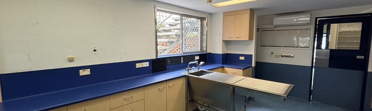 Medical / Consulting commercial property for lease at Bundall Road Surfers Paradise QLD 4217