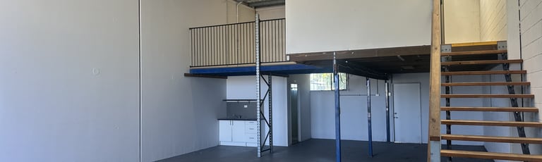 Factory, Warehouse & Industrial commercial property for lease at Unit/34 Ereton Drive Arundel QLD 4214