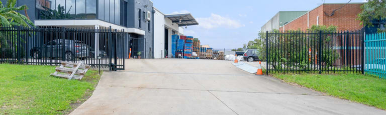 Factory, Warehouse & Industrial commercial property sold at Wetherill Park NSW 2164