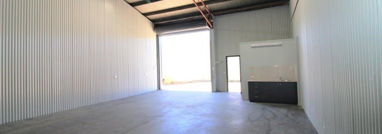Factory, Warehouse & Industrial commercial property for lease at 4/18B Goggs Street Toowoomba City QLD 4350