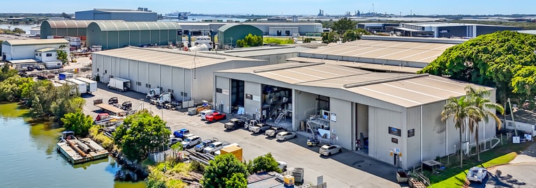 Factory, Warehouse & Industrial commercial property for sale at Hemmant QLD 4174
