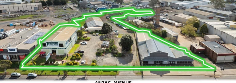 Shop & Retail commercial property for sale at 203-211 Anzac Avenue Harristown QLD 4350